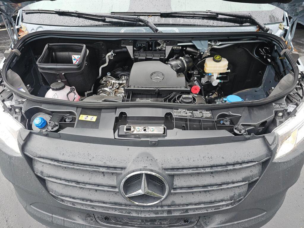 New 2025 Mercedes-Benz Sprinter 2500 image 10