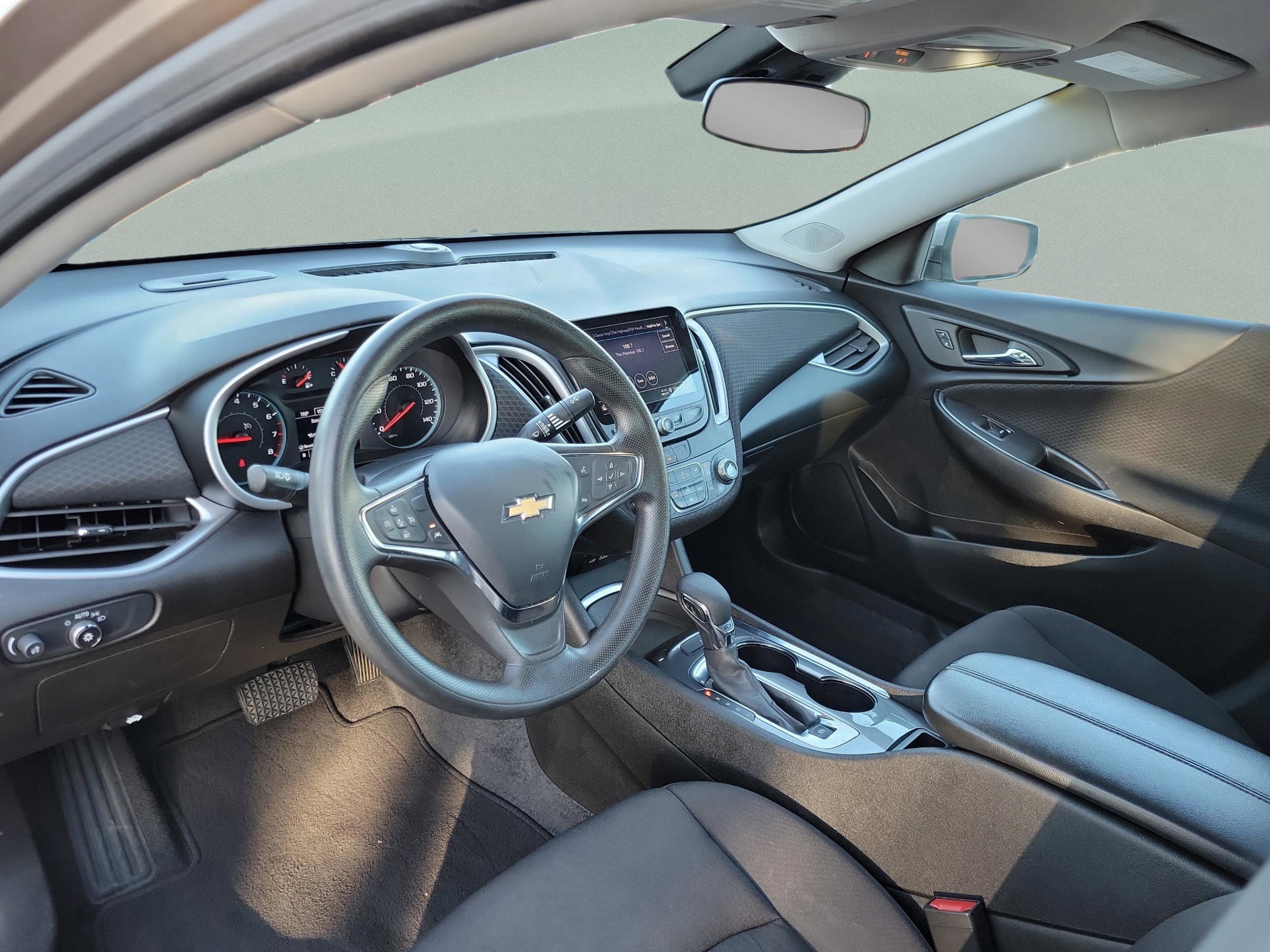 Used 2023 Chevrolet Malibu LT image 8