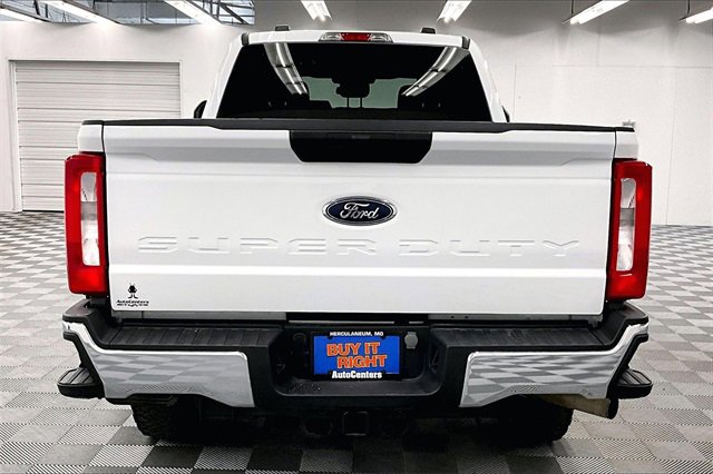 Used 2023 Ford F250 XLT image 4