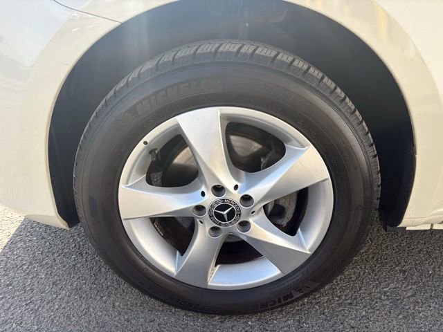 Used 2019 Mercedes-Benz Metris Passenger image 5