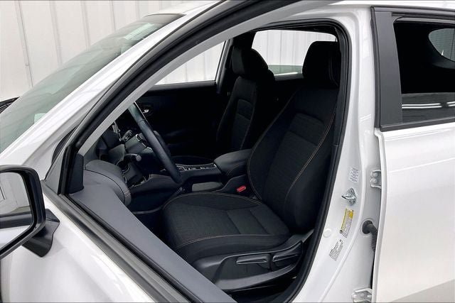 Certified 2025 Honda HR-V Sport image 8