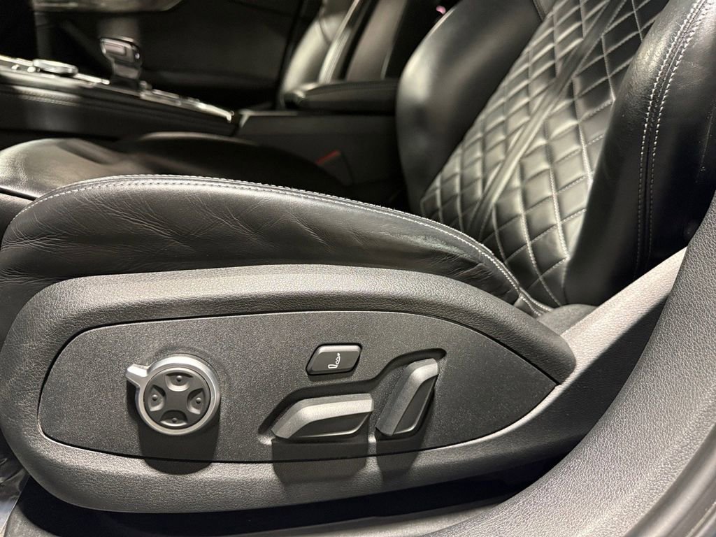 Used 2019 Audi S4 Prestige image 23