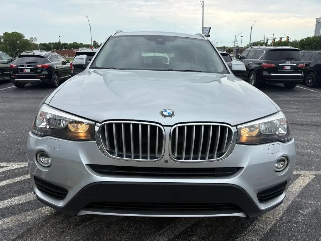 Used 2017 BMW X3 xDrive28i AWD/4WD image 8
