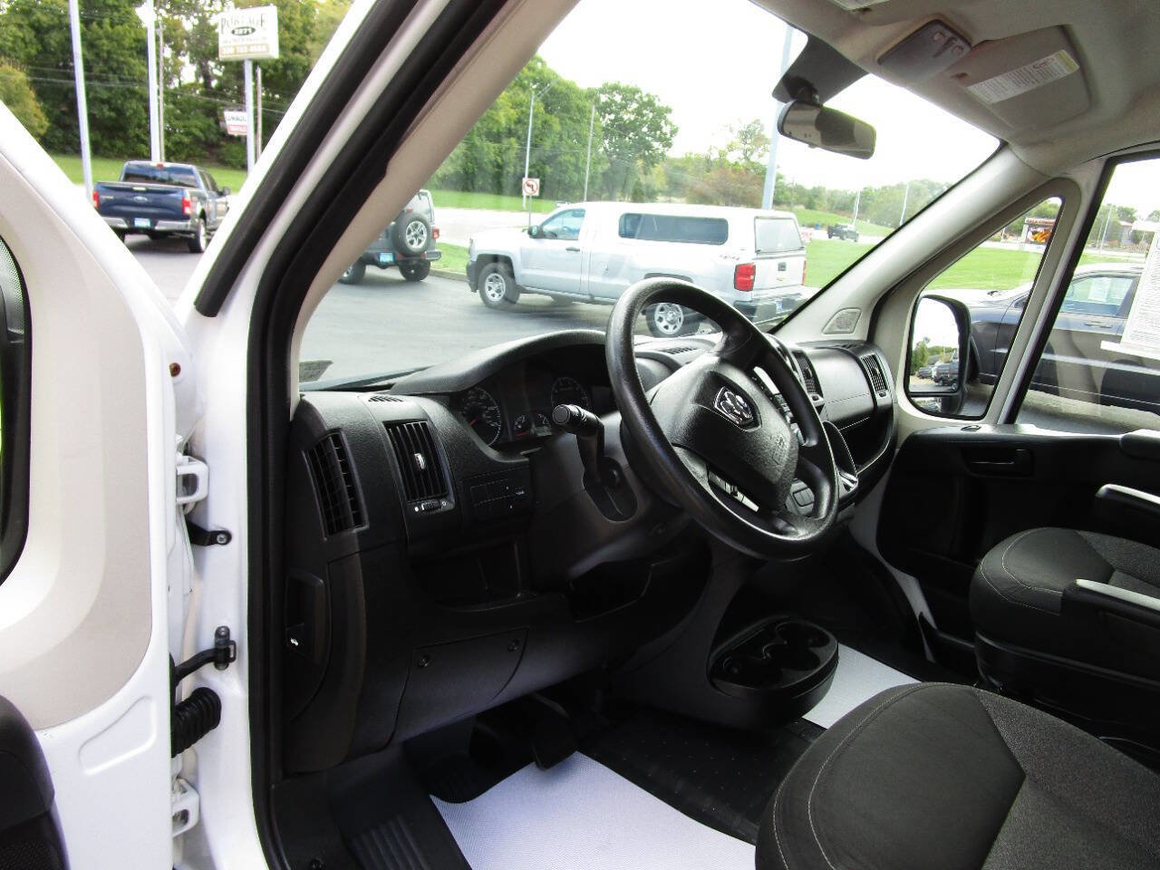 Used 2015 RAM ProMaster 1500 w/ Cargo Convenience Group image 22