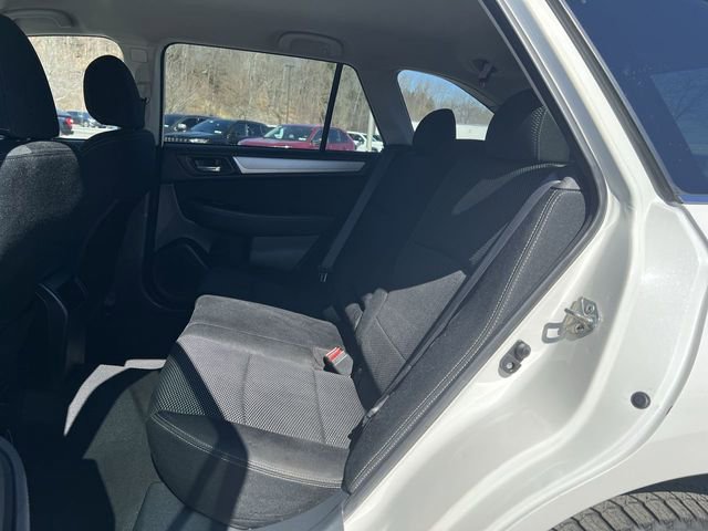 Used 2017 Subaru Outback 2.5i Premium image 17