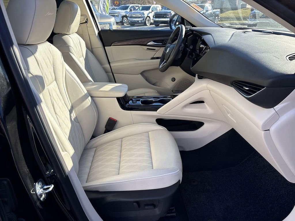 Certified 2023 Buick Envision Avenir image 32