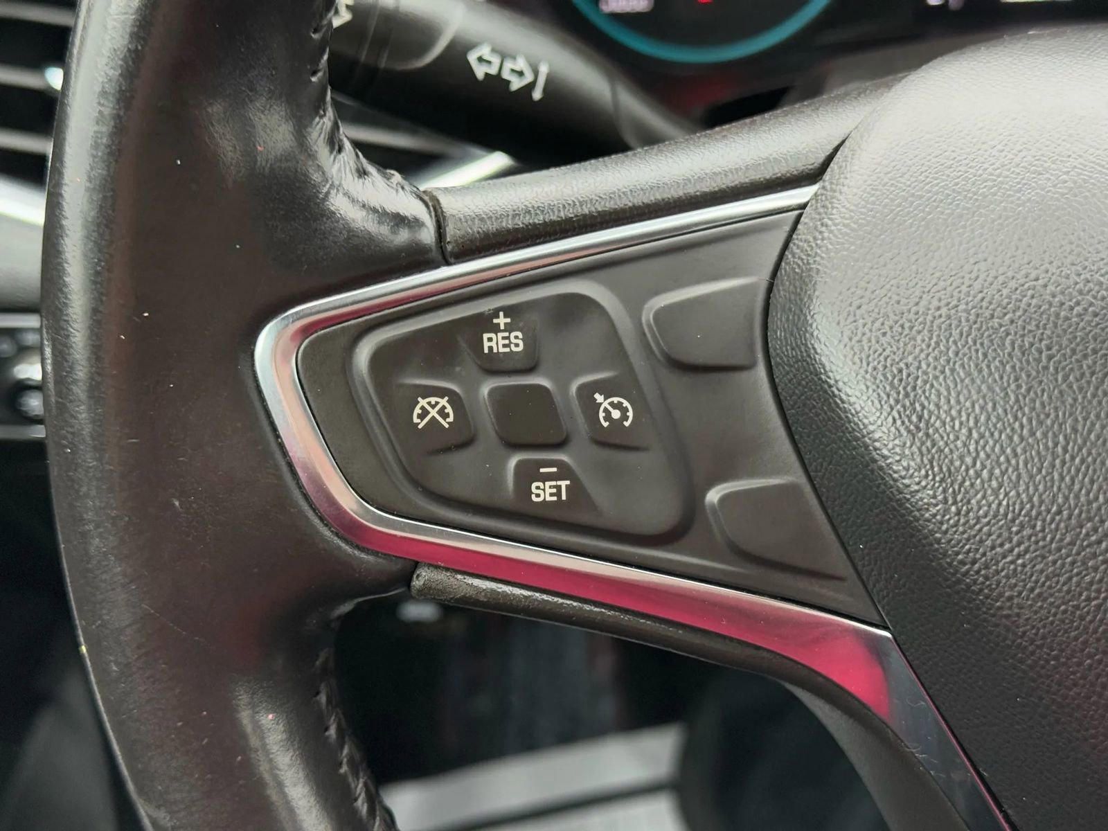 Used 2021 Chevrolet Malibu LT w/ Midnight Edition image 22