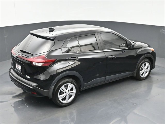 Certified 2024 Nissan Kicks S image 32