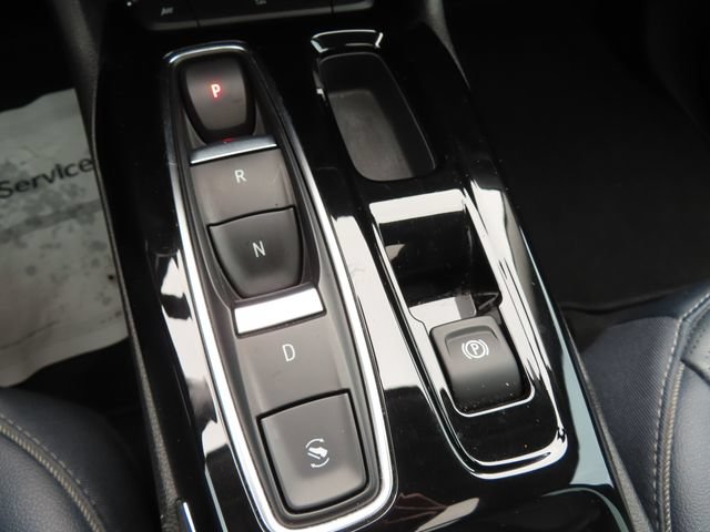 Used 2023 Chevrolet Bolt EUV Premier w/ Sun & Sound Package FWD image 39