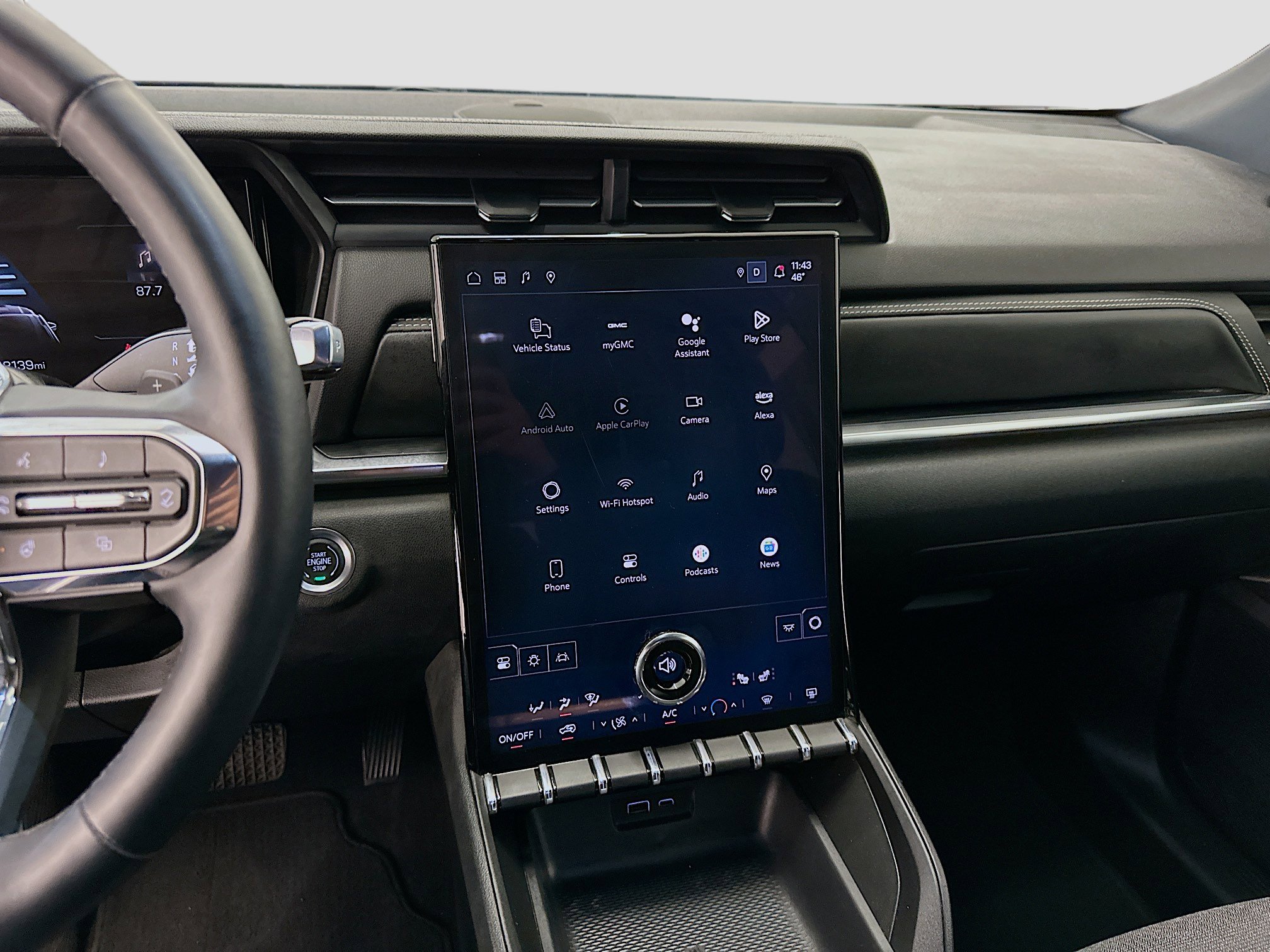 Used 2025 GMC Terrain Elevation image 26