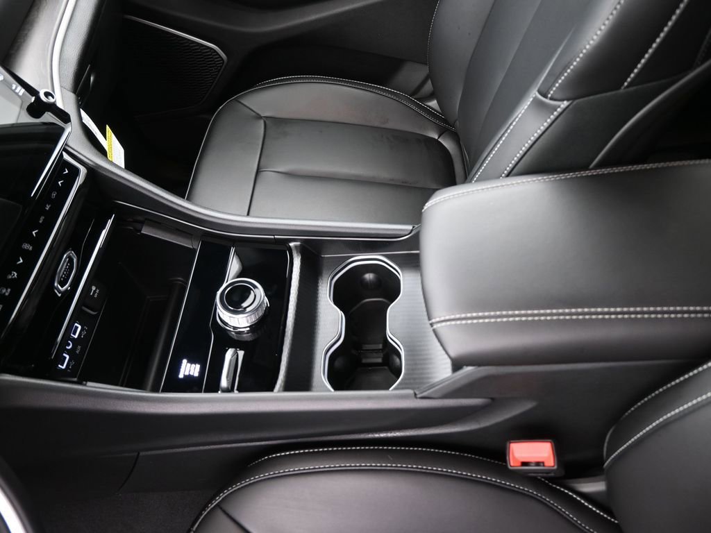 New 2026 Jeep Grand Cherokee Limited AWD/4WD image 9