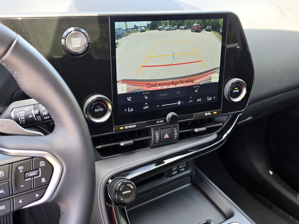 Used 2024 Lexus NX 250 FWD w/ Towing Package (2000 Lbs) image 10