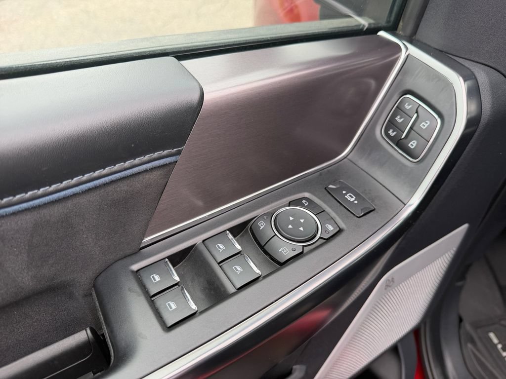 Used 2026 Ford F350 Platinum AWD/4WD image 33