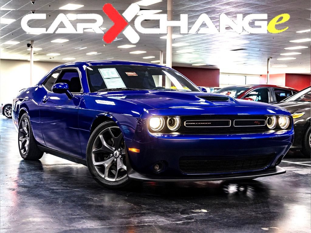 Used 2019 Dodge Challenger R/T RWD image 1