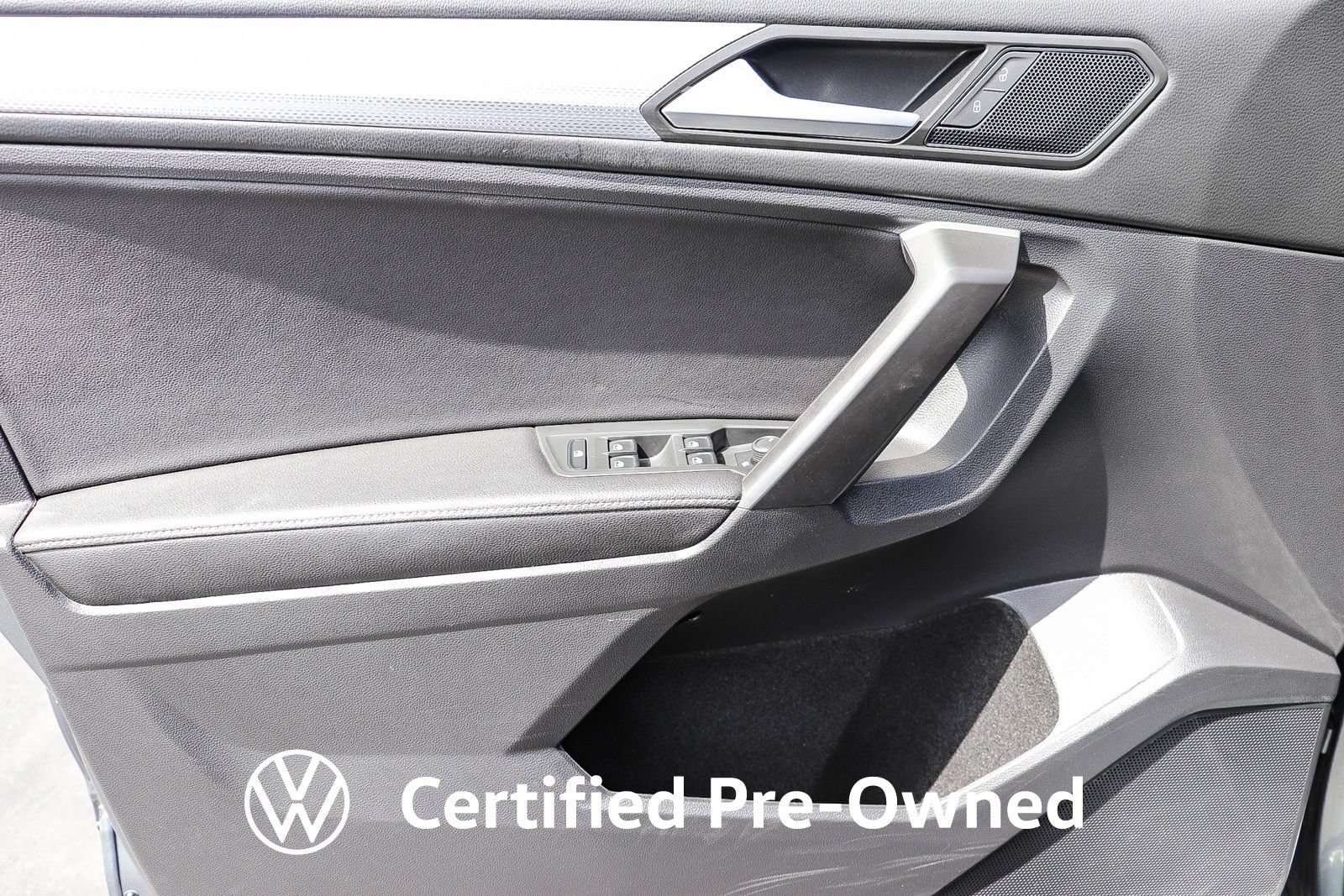 Used 2023 Volkswagen Tiguan S FWD image 23