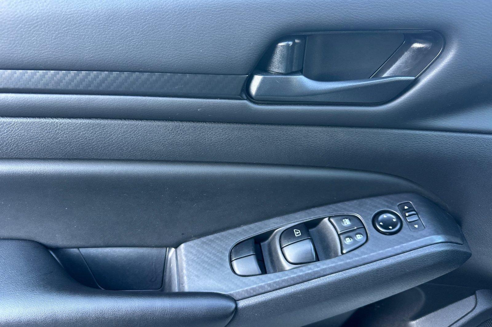 Used 2023 Nissan Altima 2.5 S image 11