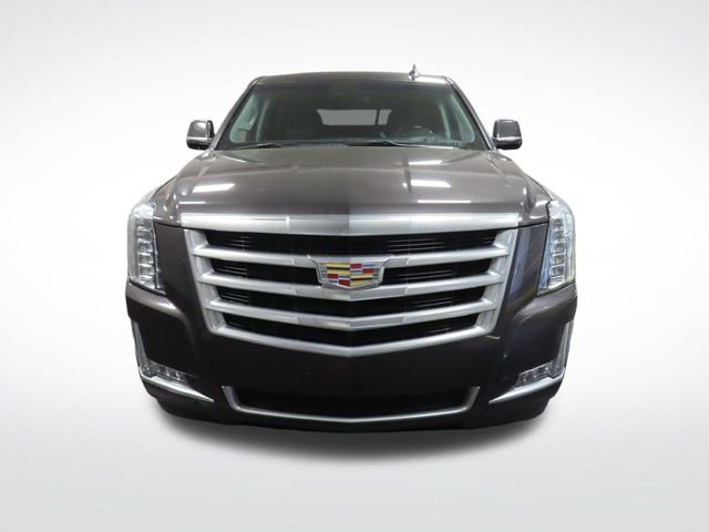 Used 2018 Cadillac Escalade Luxury image 9
