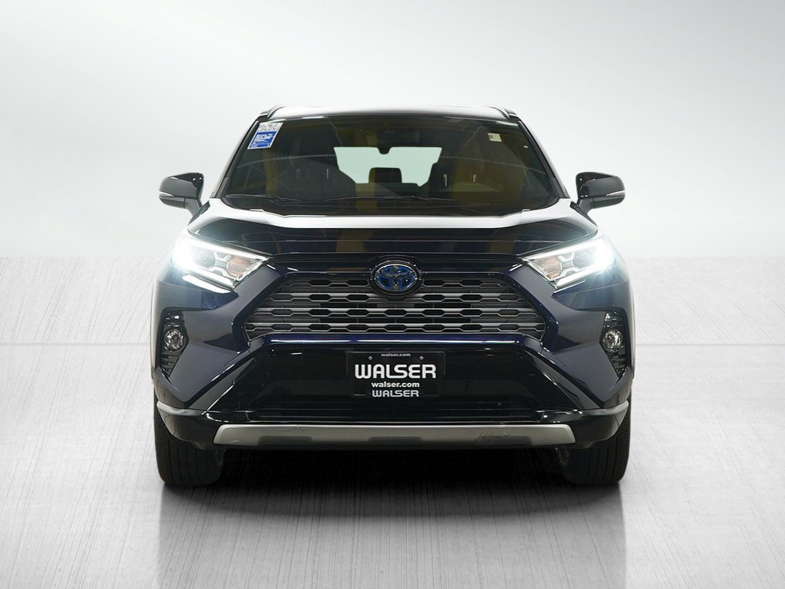 Used 2020 Toyota RAV4 XSE w/ XSE Grade Weather Package AWD/4WD image 9