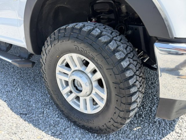 Used 2017 Ford F250 XLT w/ XLT Value Package AWD/4WD image 14