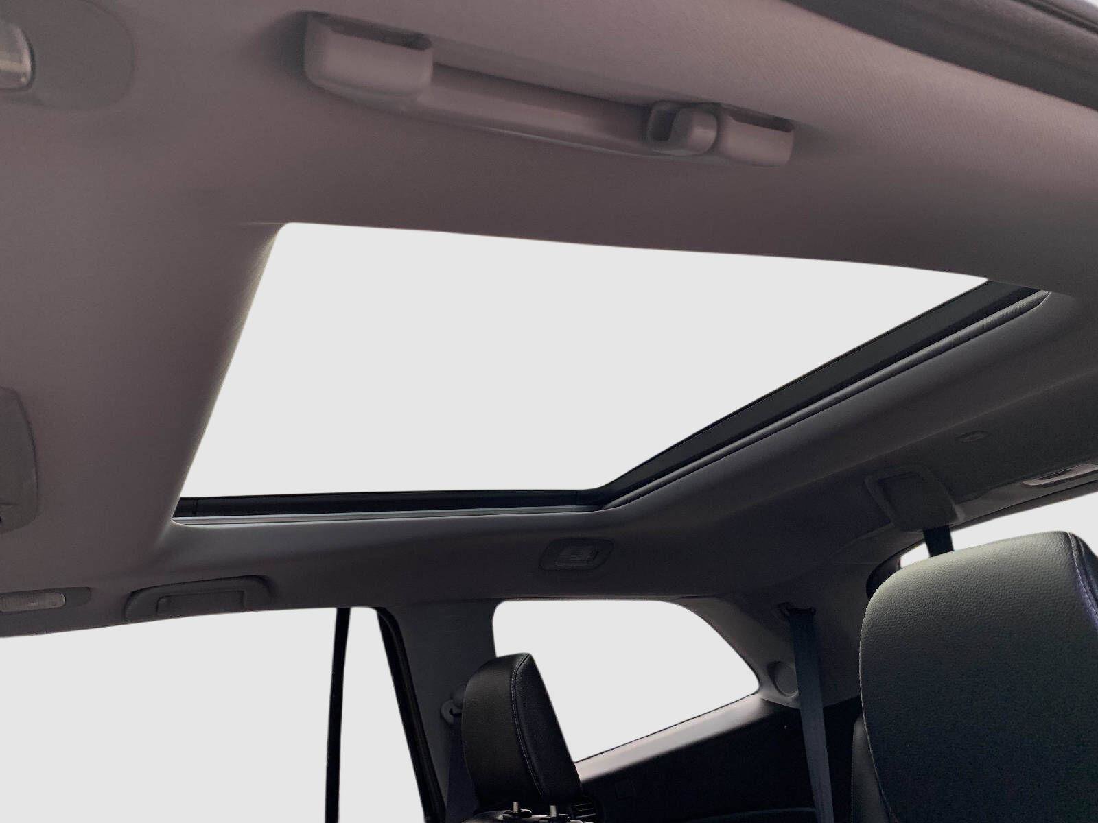 Used 2016 Honda Pilot Elite image 35