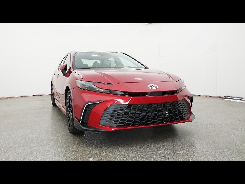 Used 2026 Toyota Camry SE FWD image 67