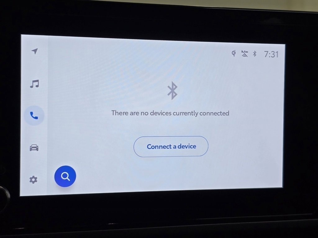Certified 2025 Toyota Camry LE image 4