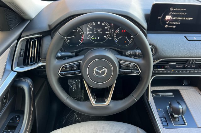 New 2026 MAZDA CX-90 3.3 Turbo w/ Preferred Package AWD/4WD image 16