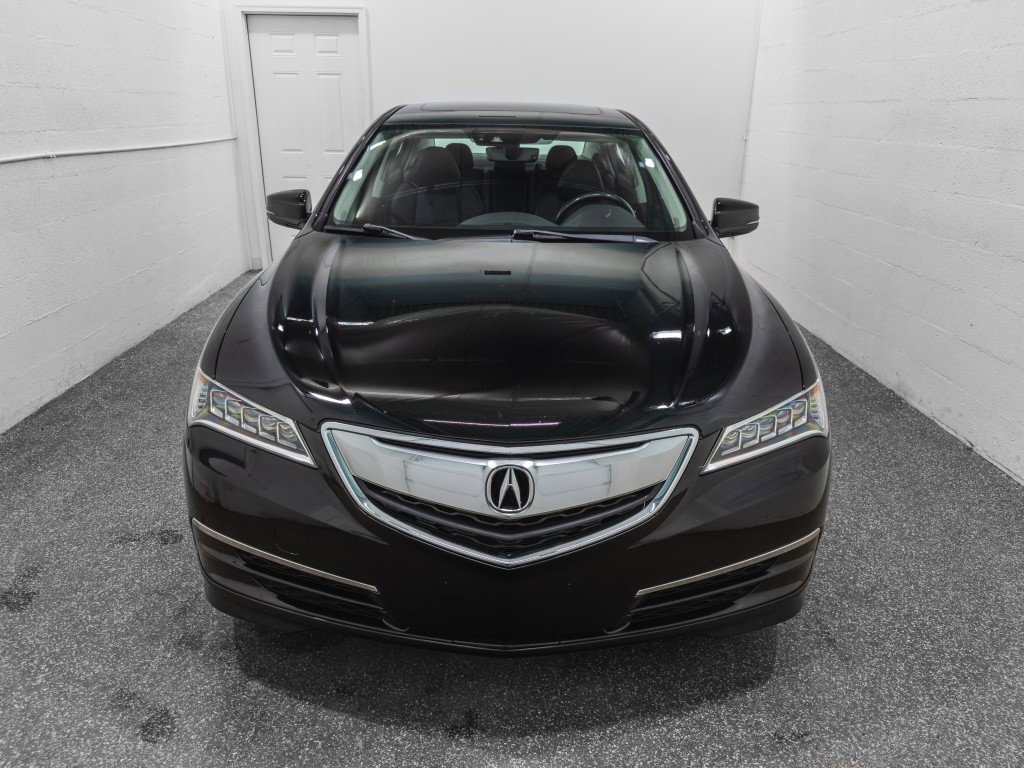 Used 2017 Acura TLX w/ Technology Package FWD image 3