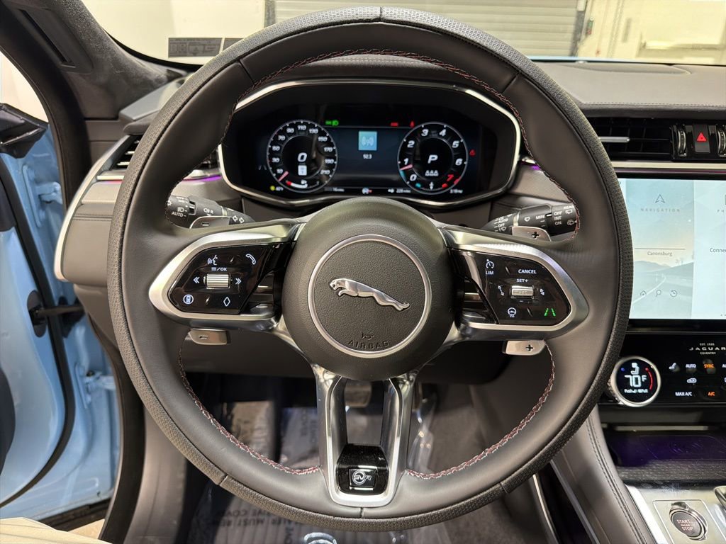 New 2026 Jaguar F-PACE SVR image 14