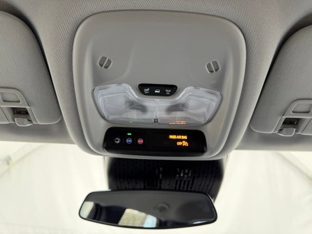 New 2027 Chevrolet Bolt RS FWD image 37