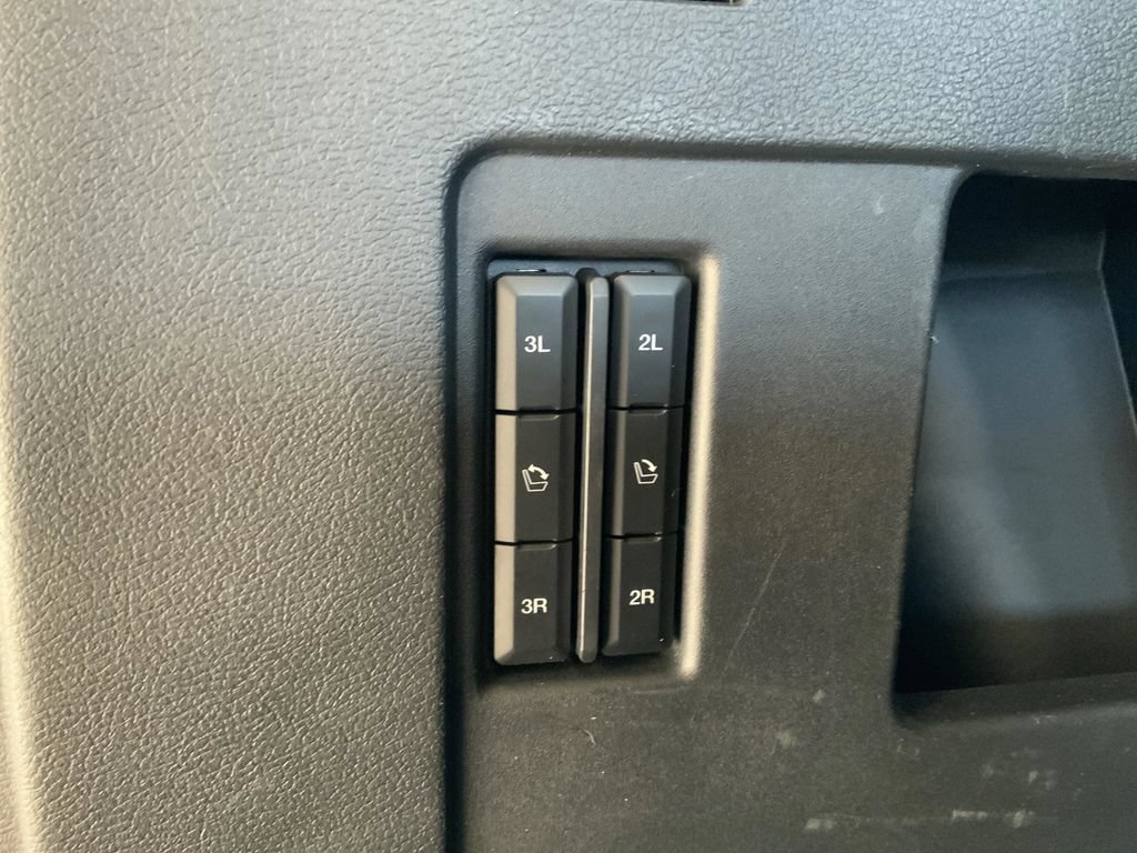 Used 2022 Ford Expedition Max Limited AWD/4WD image 18