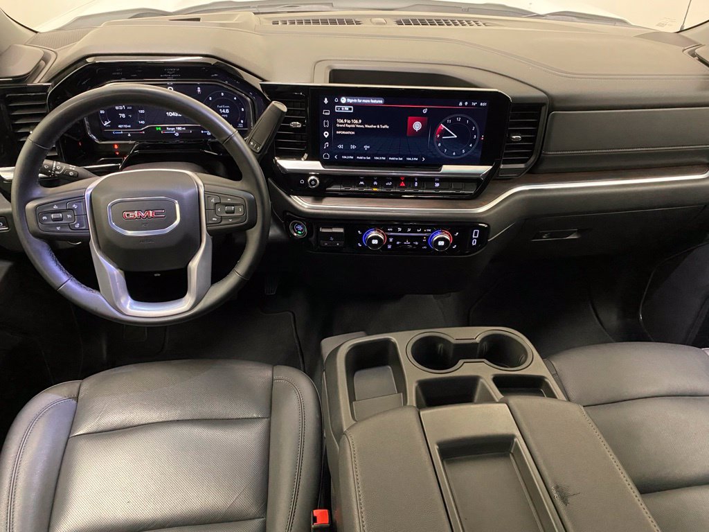 Used 2025 GMC Sierra 1500 SLT AWD/4WD image 23