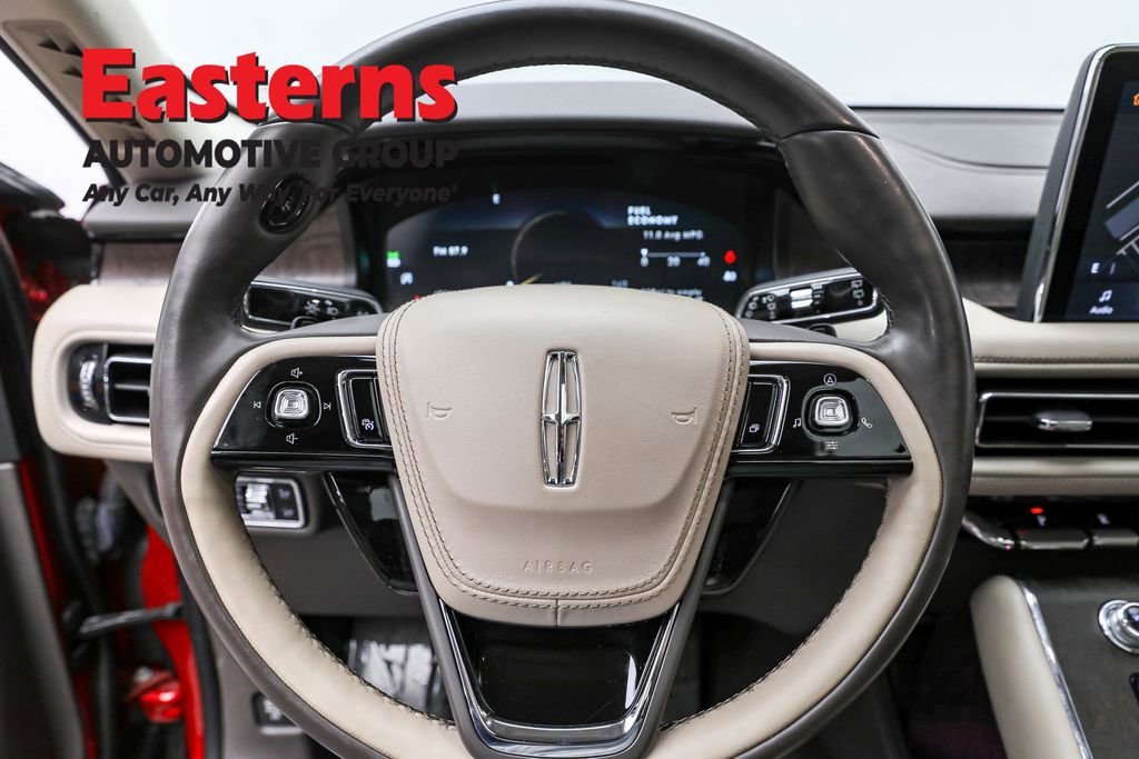 Used 2020 Lincoln Aviator Reserve w/ Equipment Group 202A image 10