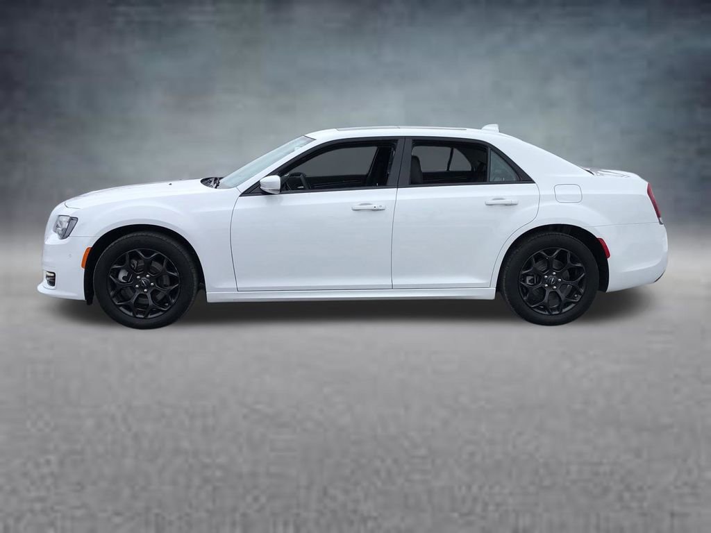Used 2023 Chrysler 300 Touring L w/ Popular Equipment Group image 3