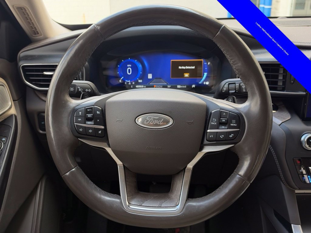 Used 2020 Ford Explorer Platinum w/ Premium Technology Package AWD/4WD image 12