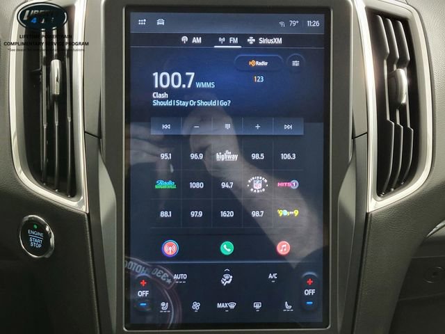 Used 2022 Ford Edge Titanium image 22