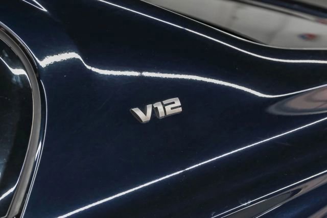 Used 2018 BMW M760i xDrive image 51