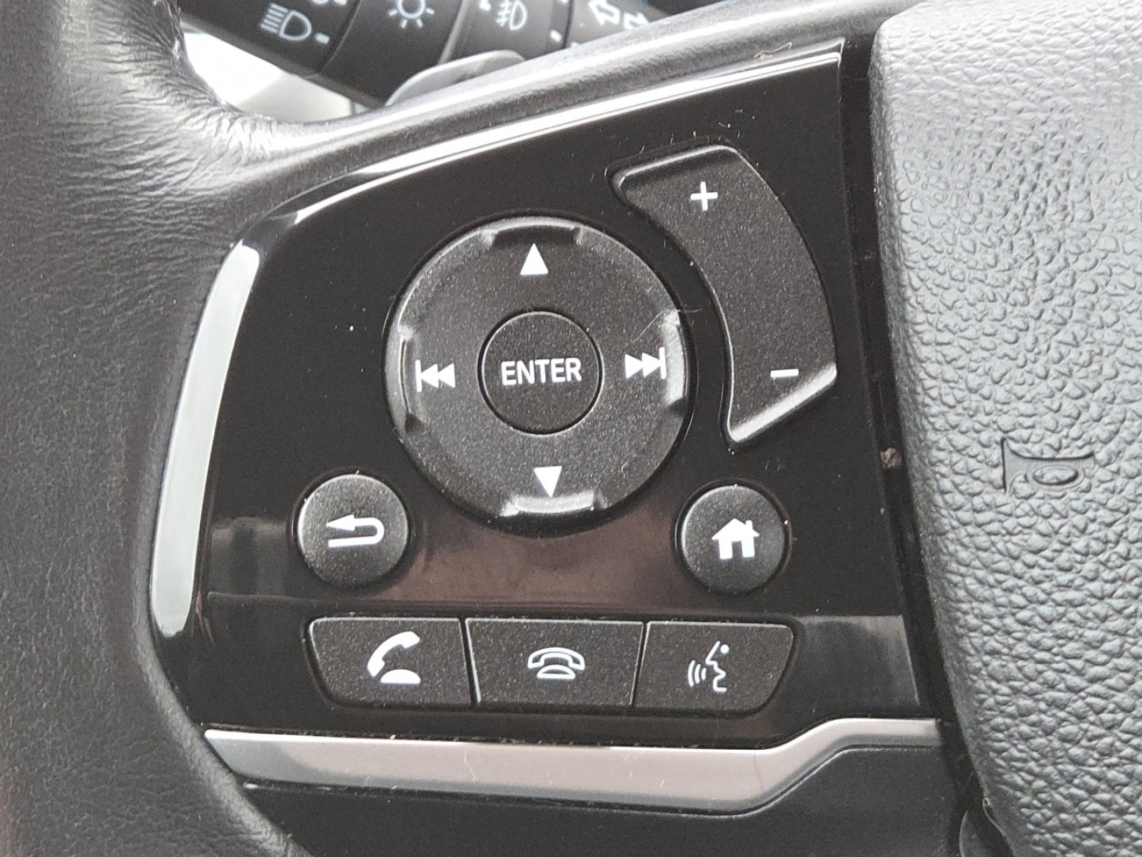 Used 2018 Honda Odyssey EX-L image 30