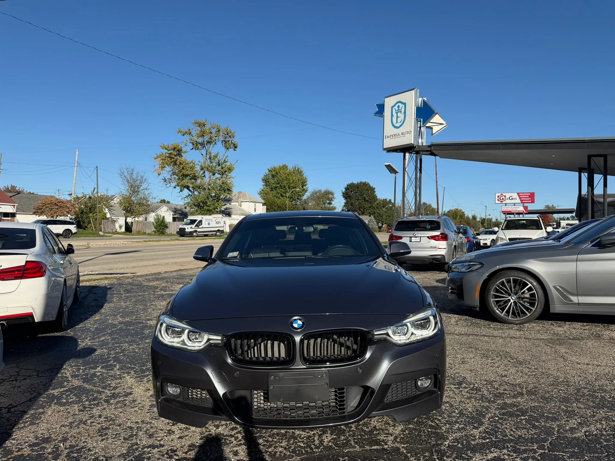 Used 2018 BMW 340i xDrive Sedan w/ Premium Package AWD/4WD image 2