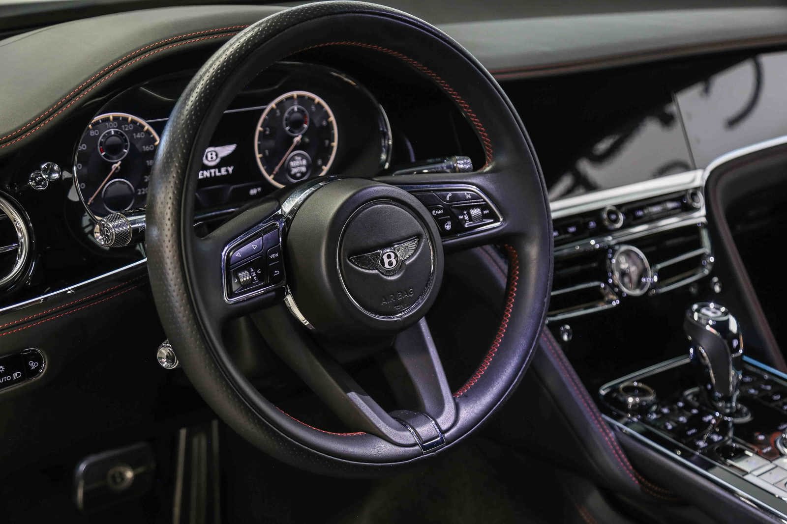 Used 2022 Bentley Flying Spur V8 AWD/4WD image 34