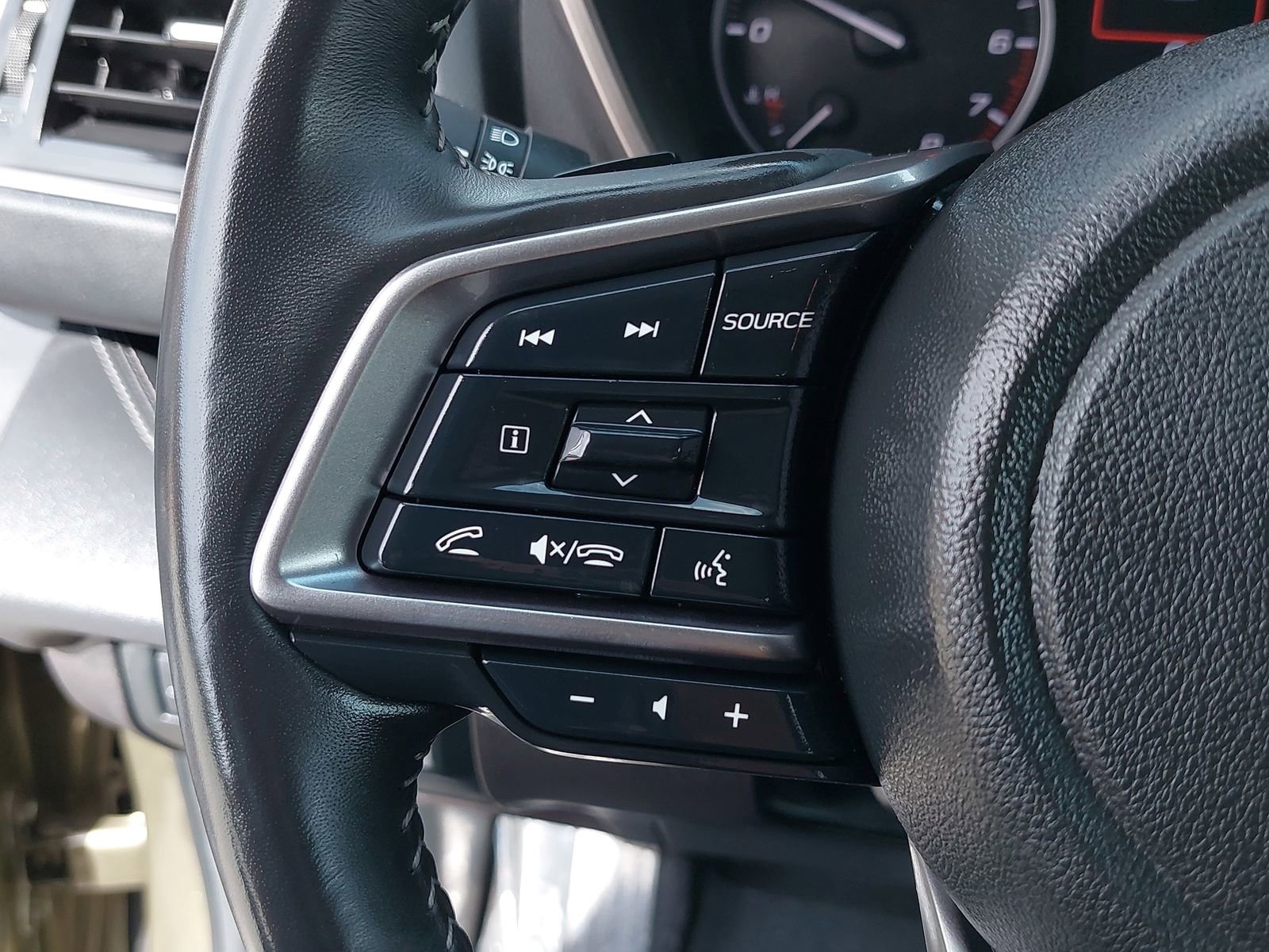 Certified 2023 Subaru Ascent Touring image 19