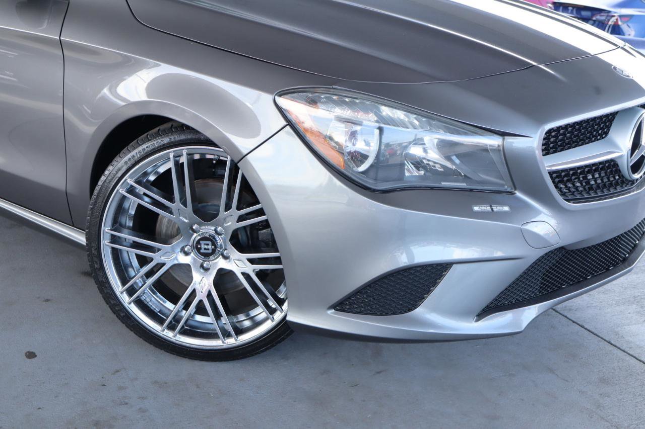Used 2016 Mercedes-Benz CLA 250 image 4