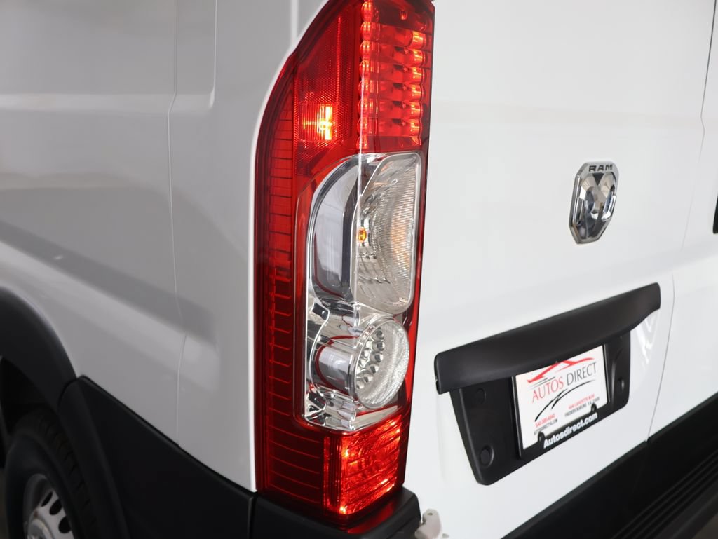 Used 2025 RAM ProMaster 2500 w/ Convenience Group FWD image 25