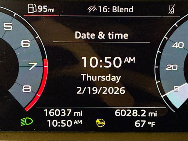 Certified 2023 Audi Q3 2.0T Premium w/ Convenience Package image 11