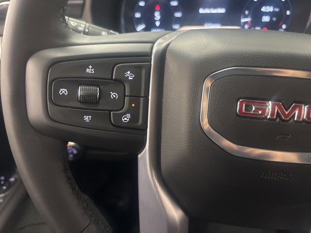 Used 2024 GMC Yukon XL SLT w/ SLT Luxury Package image 21