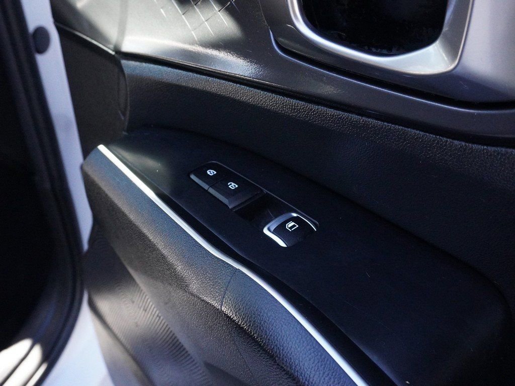 Used 2022 Kia Sorento S w/ Panoramic Sunroof Package image 42