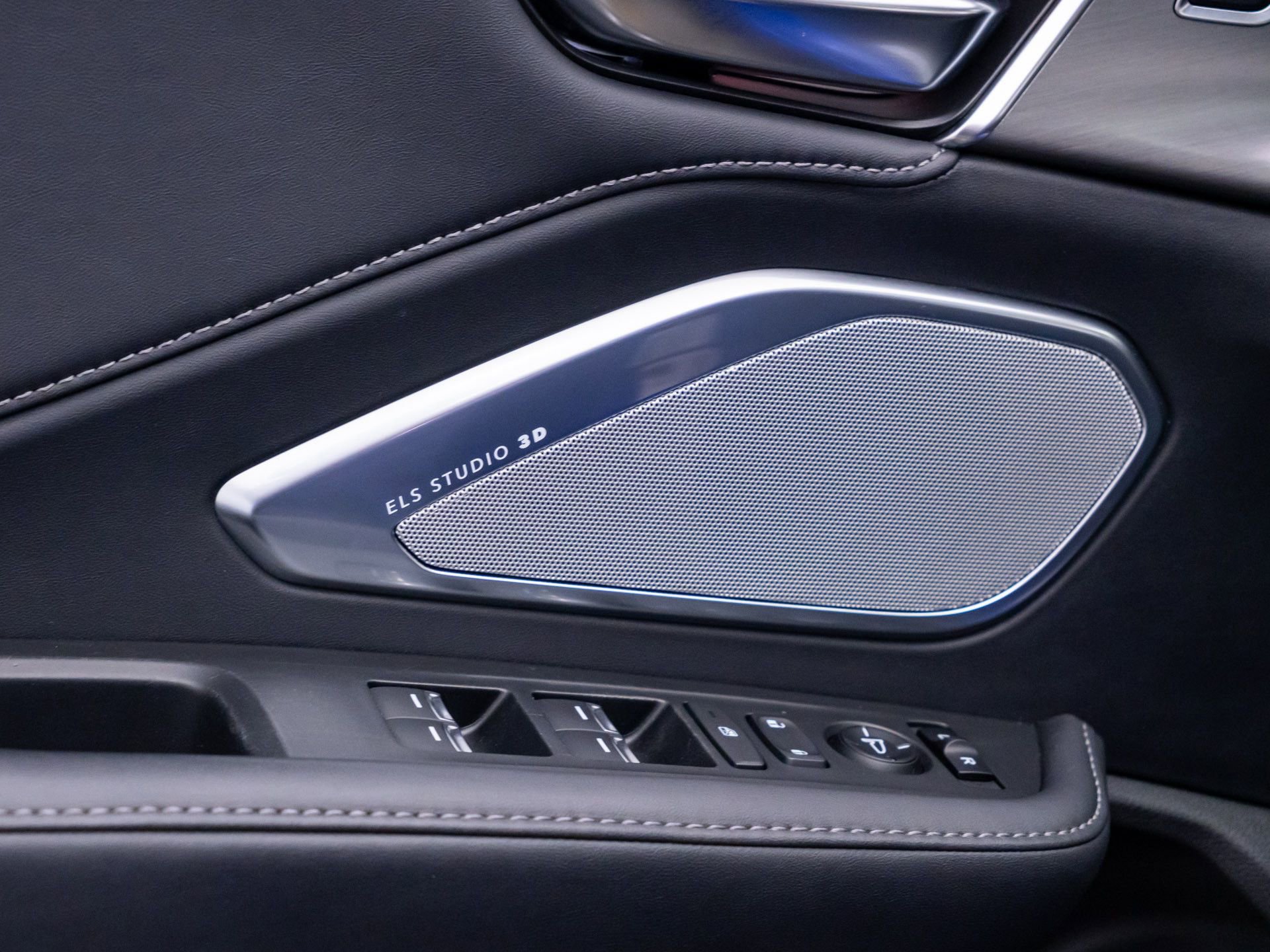 Used 2019 Acura RDX A-Spec image 14