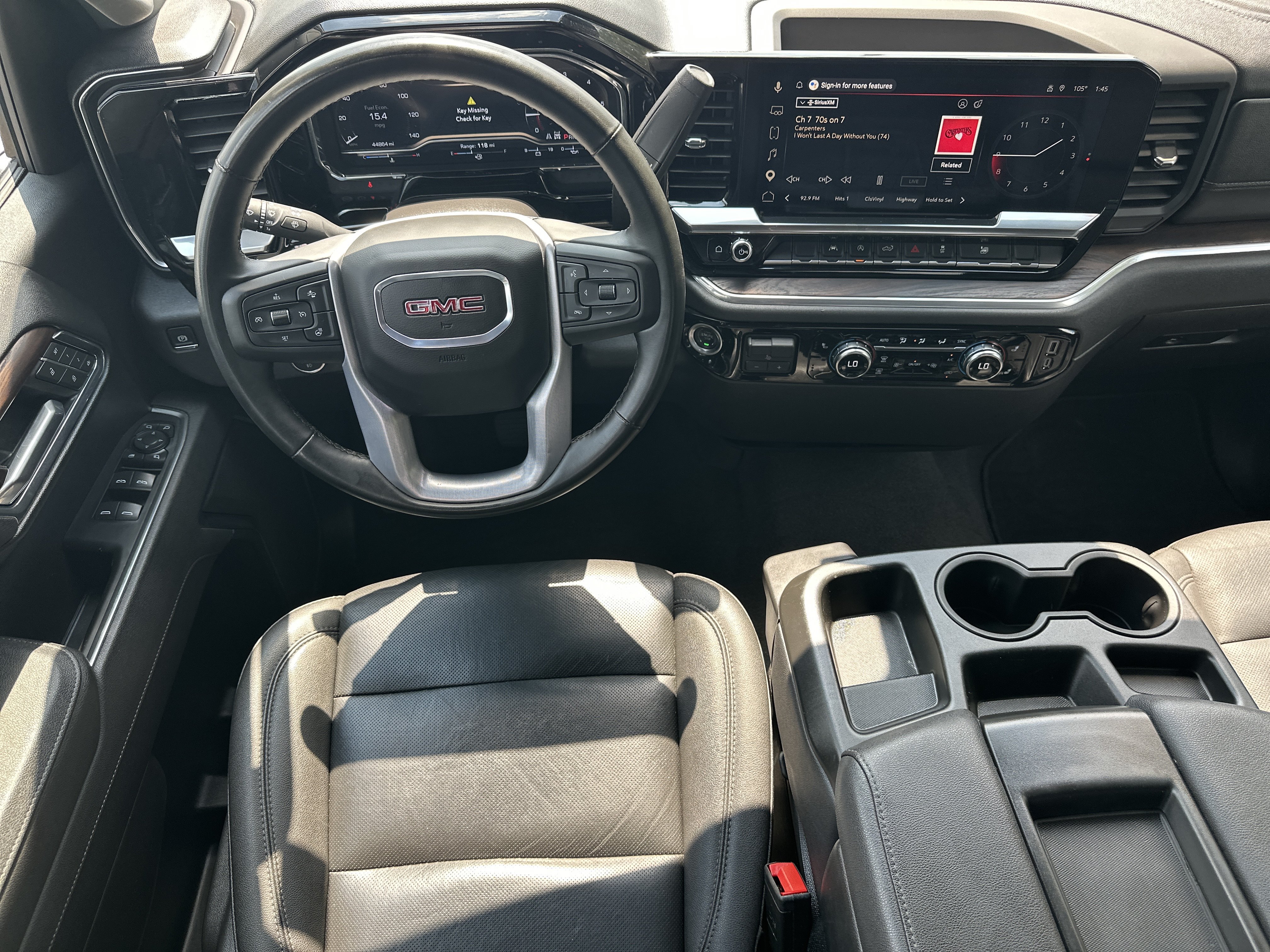 Used 2025 GMC Sierra 1500 SLT AWD/4WD image 23