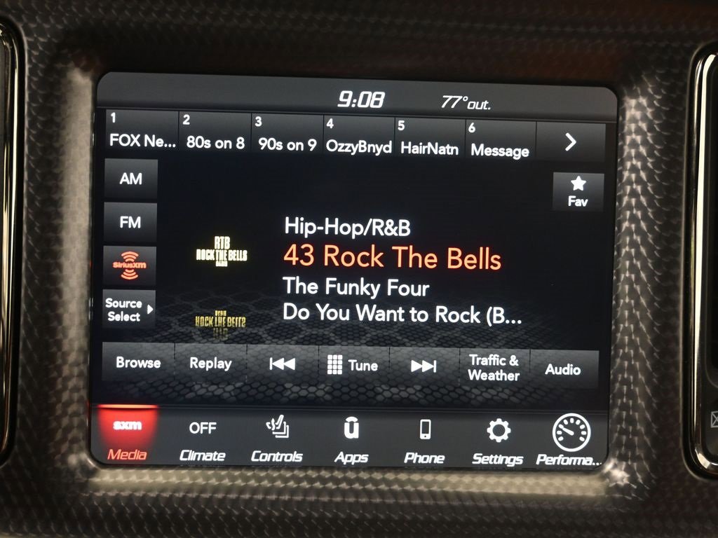 Used 2019 Dodge Challenger SRT Hellcat Redeye image 17