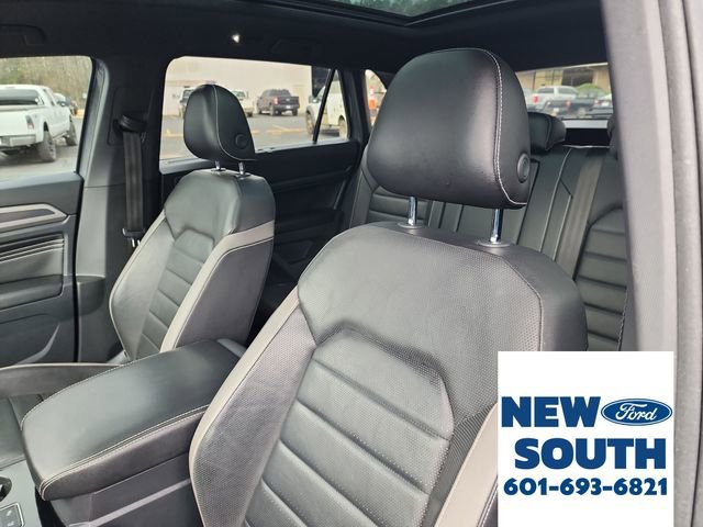 Used 2020 Volkswagen Atlas Cross Sport SEL Premium image 13